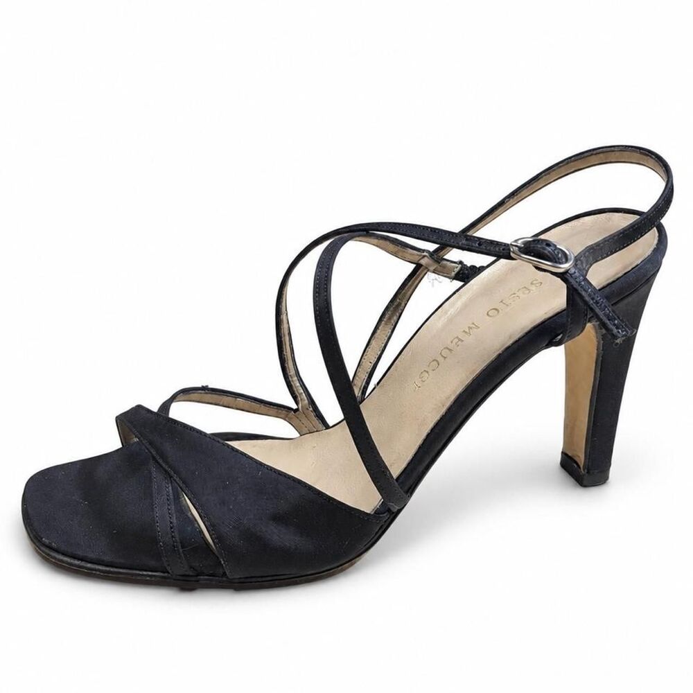 Vintage/Y2K, circa late 1990's–early 2000's  Meucci sz 7.5